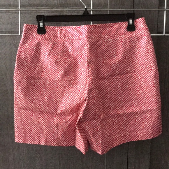 cabi Picnic shorts — Pink Patterned Shorts size 2 - Picture 2 of 2